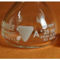 Kimble Chase Messkolben 25 ml Klasse A  NS10/19 ISO Boro 3.3 mit Stopfen, Neuware