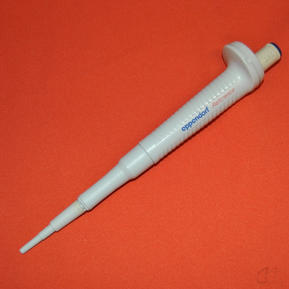 gebrauchte Kolbenhubpipette Eppendorf Reference 250 µL