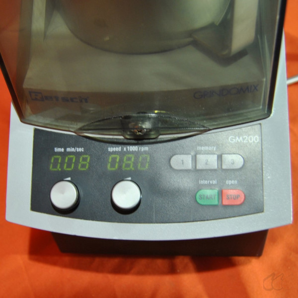 Gm200 Retsch gebrauchte Messermühle Grindomix Retsch GM 200 mit Zubehör, 1.200,00