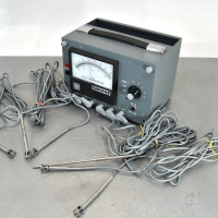 gebrauchtes elektronisches 6-Kanal-Thermometer mit Fühlern Simpson YSI Tele-Thermometer 20...42°C