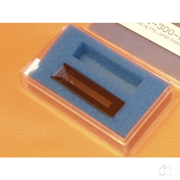 Hellma Makro-Küvette 110-QS SD 5mm, VOL 1750µl Hellma Makro-Küvette 110-QS SD 5mm, VOL 1750µl